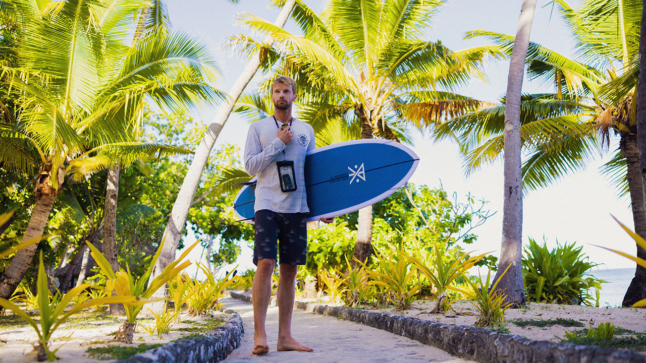 Eli der Surfguide in Tavarua