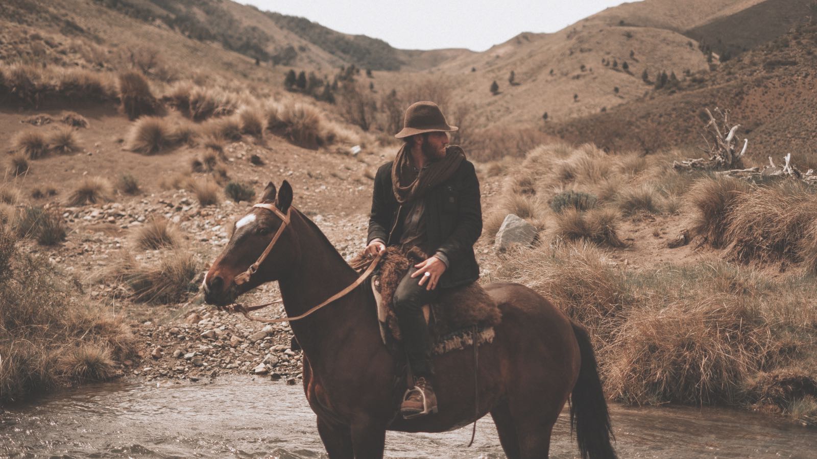 Ein Interview mit Dylan Gordon, dem unerschrockenen Kameramann von Roark