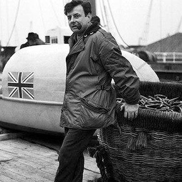 NACHRUF VON JOHN FAIRFAX